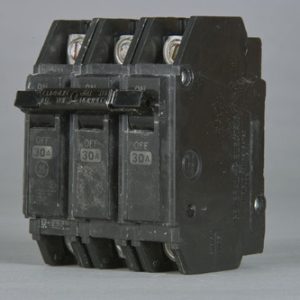 Interruptor termomagnético, 70 A, 3P, 120/240 V, atornillable tipo Q-Line WL