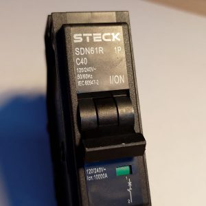 SDN61R15 Interruptor Termomagnético Enchufable Steck 1P 15A Compatible con GE THQL1115