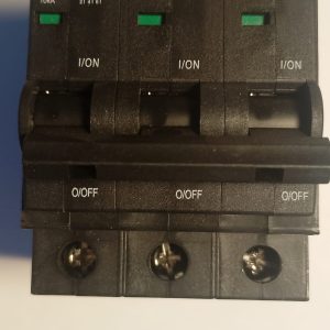 SDQ63C30 Interruptor Termomagnético Enchufable Steck 3P 30A Compatible con Square D QO330